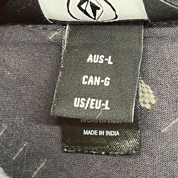 Volcom Modern Fit Button Shirt Mens Size L Gray Short Sleeves Pocket Geometric - Picture 11 of 14